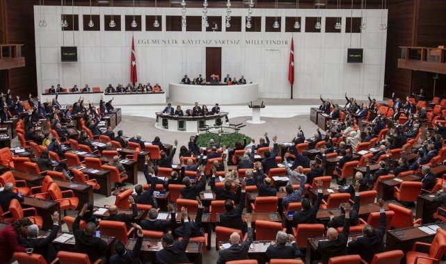 HDP'li 11 milletvekiline ait 13 fezleke TBMM'de