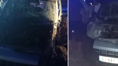 Halfeti’de Feci Kaza: Kepçeye Çarpan Araçta 4 Yaralı!