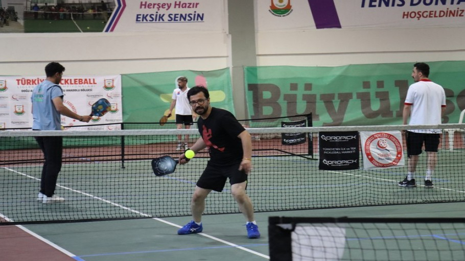 Pickleball bölge turnuvası başladı